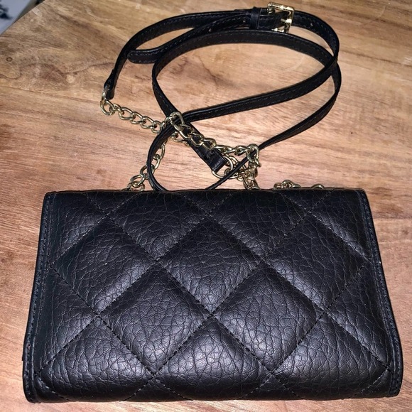 Juicy Couture Quilted Crossbody Wallet Handbag - Picture 2 of 9